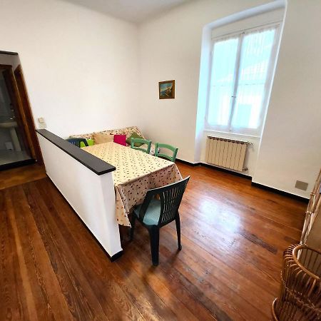 Appartamento Raggio Di Sole Леванто Екстериор снимка