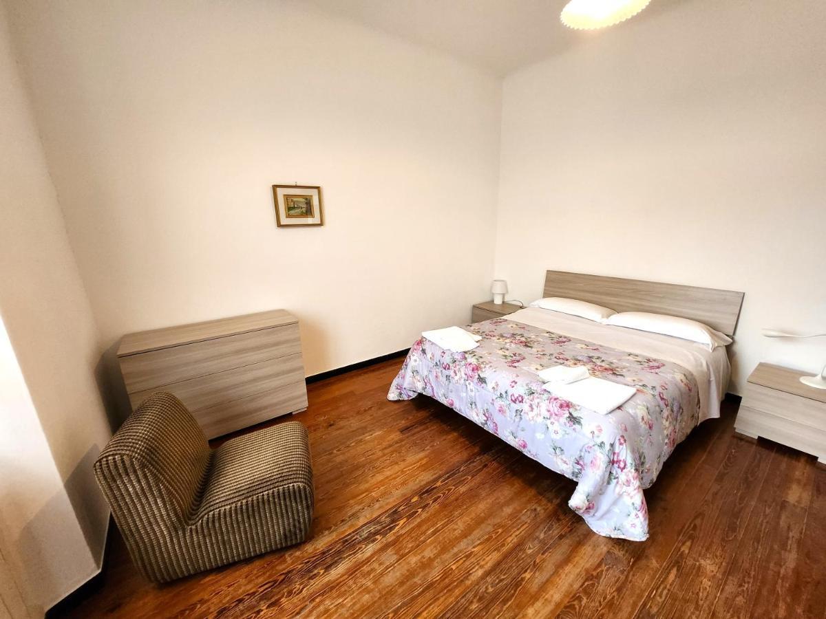 Appartamento Raggio Di Sole Леванто Екстериор снимка